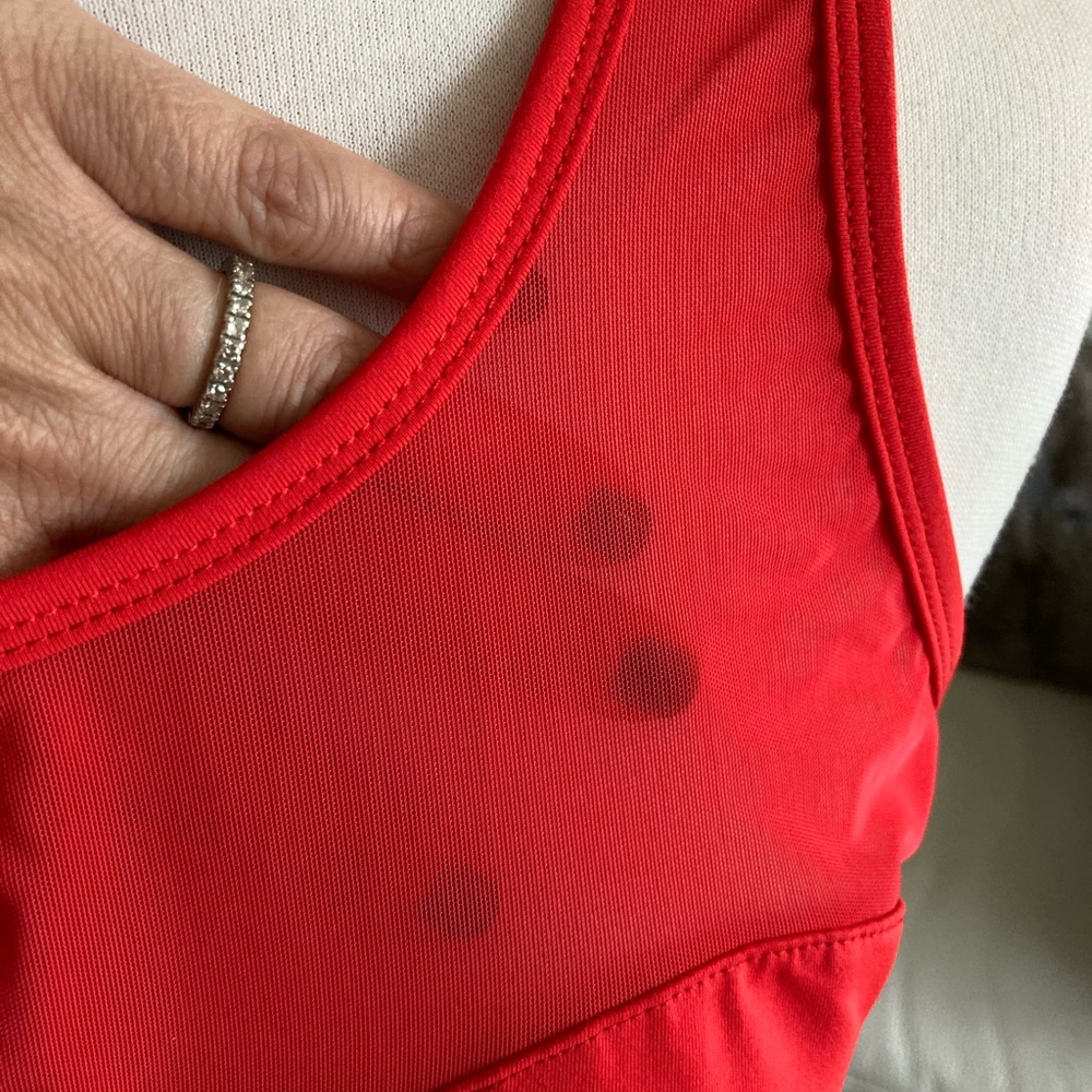 Tank top - Picture 3 of 15